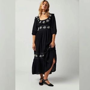 - Free People Lovers Lane Maxi Dress Size S